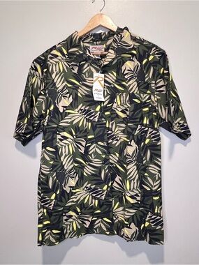 NWT Rio Merrill Tropical Leaf Print Short Sleeve Shirt - Olive/Black